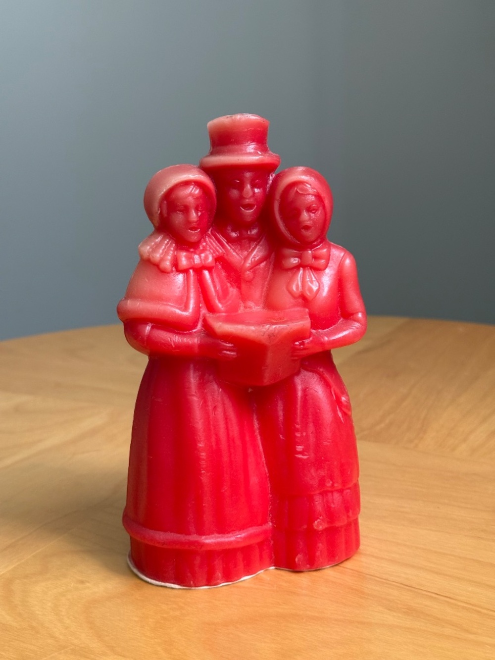 Vintage c1971 Christmas Carollers Decorative 7" Red Wax Candle by AVON - Picture 3 of 11